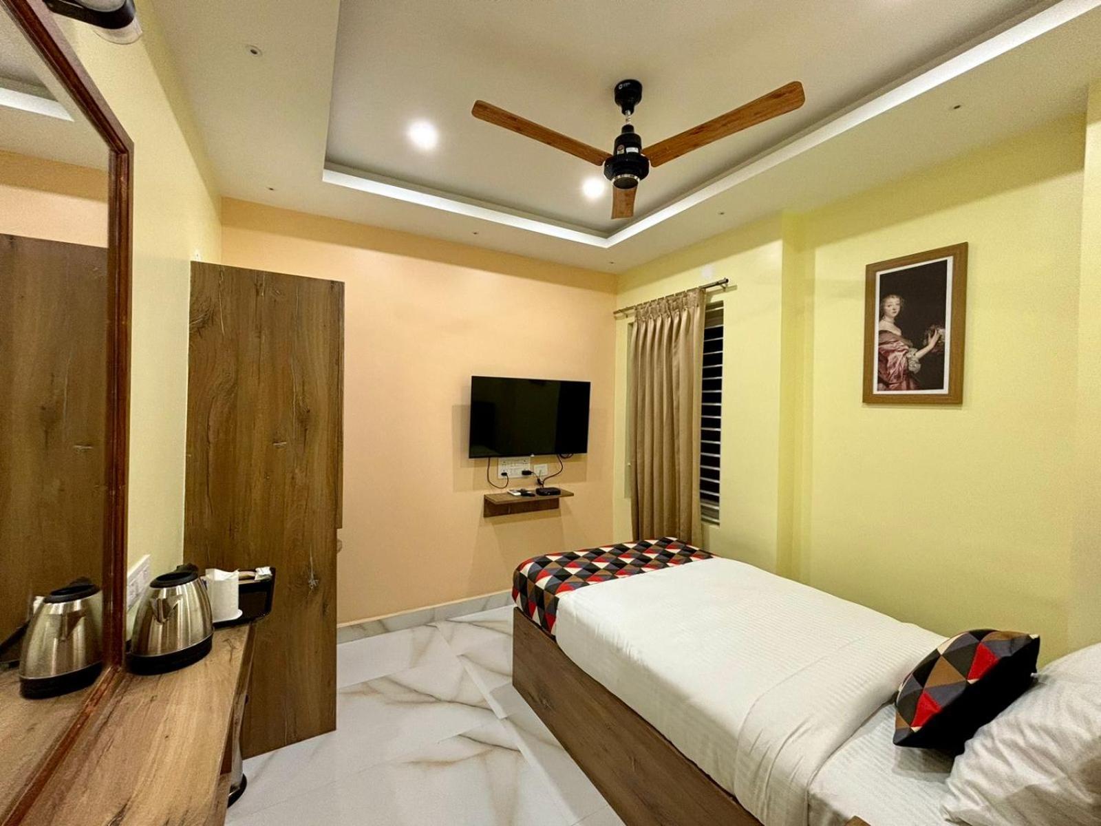 Forest Transit Hotel Coimbatore Exterior foto